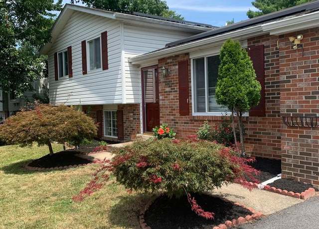 Property at 1816 Rocky Glen Dr, Frederick, MD 21702, 6 beds, 3.5 baths