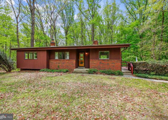 Property at 11621 Springridge Rd, Potomac, MD 20854, 3 beds, 3 baths