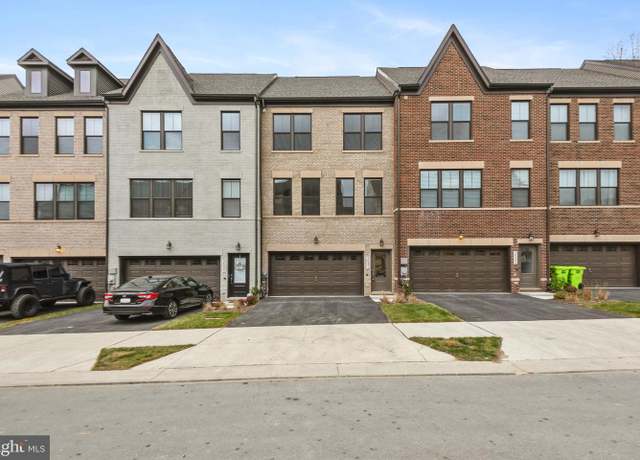 Property at 3531 Stella Blue Dr, Hyattsville, MD 20782, 4 beds, 4 baths