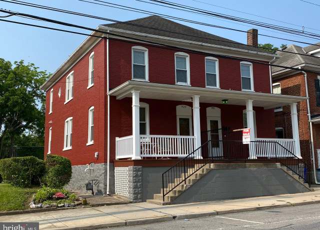 Property at 929 W Washington St, Hagerstown, MD 21740, 2 beds, 1 bath