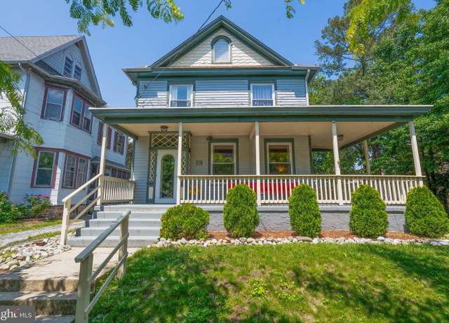 Property at 28 High St, Woodbury, NJ 08096, 4 beds, 2.5 baths