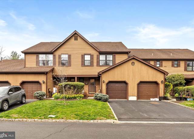Property at 5 Danielle Ct, Lawrence, NJ 08648, 3 beds, 2.5 baths