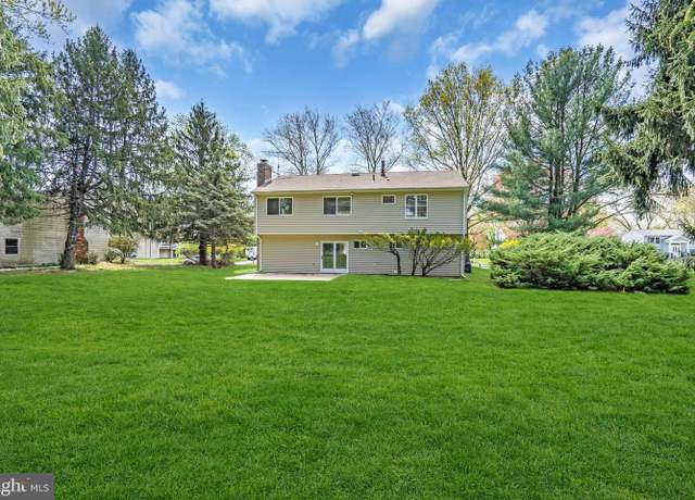 Property at 45 Linden Ln, Plainsboro, NJ 08536, 5 beds, 2 baths