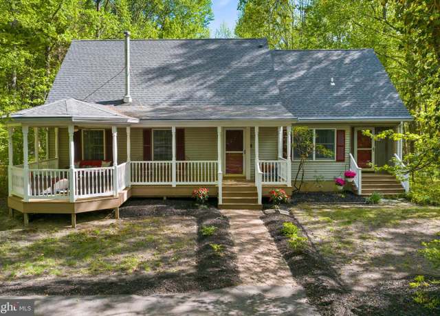 Property at 47 E Pleasant Grove Rd, Jackson, NJ 08527, 3 beds, 2 baths