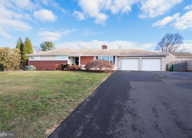 Property at 1725 Durham Rd, Langhorne, PA 19047, 3 beds, 2.5 baths