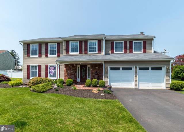 Property at 10 Dorsett Cir, Warminster, PA 18974, 5 beds, 3.5 baths