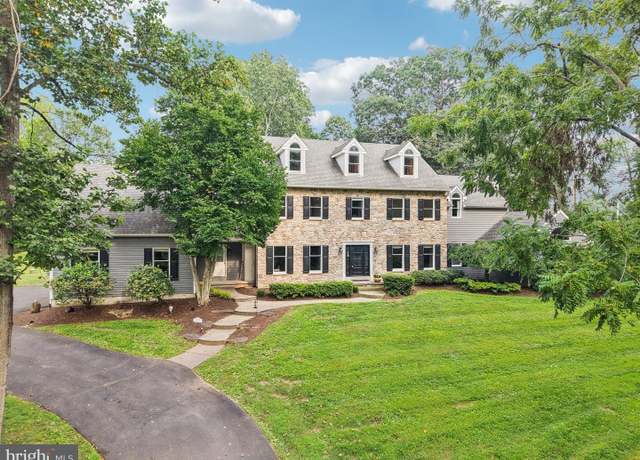 Property at 4033 Devonshire Dr, New Hope, PA 18938, 5 beds, 3.5 baths