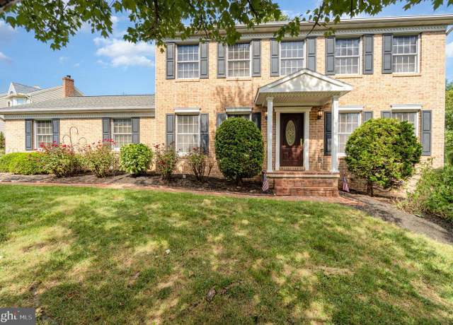 Property at 873 Buttermilk Ct, Harrisburg, PA 17111, 3 beds, 2.5 baths