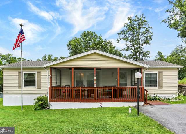 Property at 175 Sun Valley Rd, Elizabethtown, PA 17022, 3 beds, 2 baths