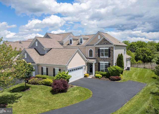 Property at 501 Jasmine Cir, Upper Gwynedd, PA 19446, 4 beds, 2.5 baths