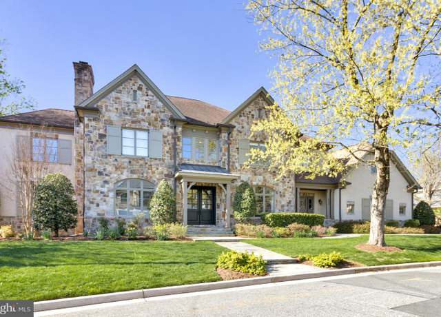 Property at 4502 32nd Rd N, Arlington, VA 22207, 5 beds, 6 baths