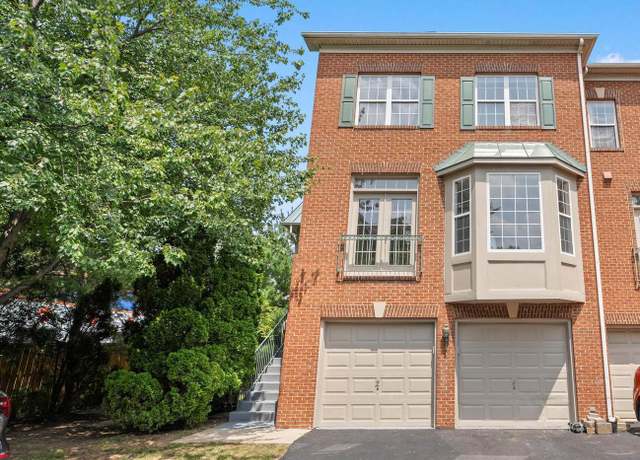 Property at 417 Clayton Ln, Alexandria, VA 22304, 3 beds, 3.5 baths