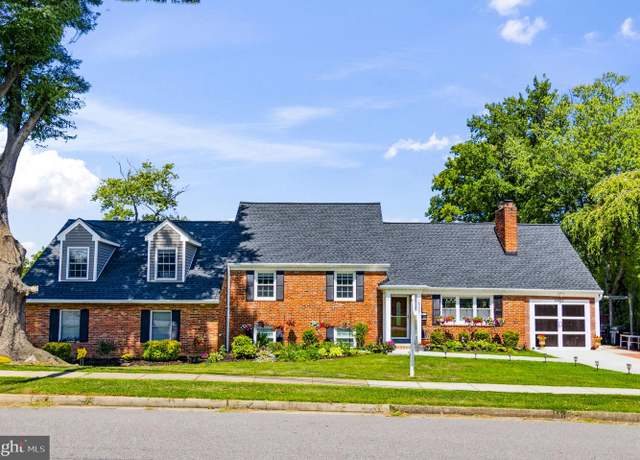 Property at 6001 Brandon Ave, Springfield, VA 22150, 5 beds, 5.5 baths