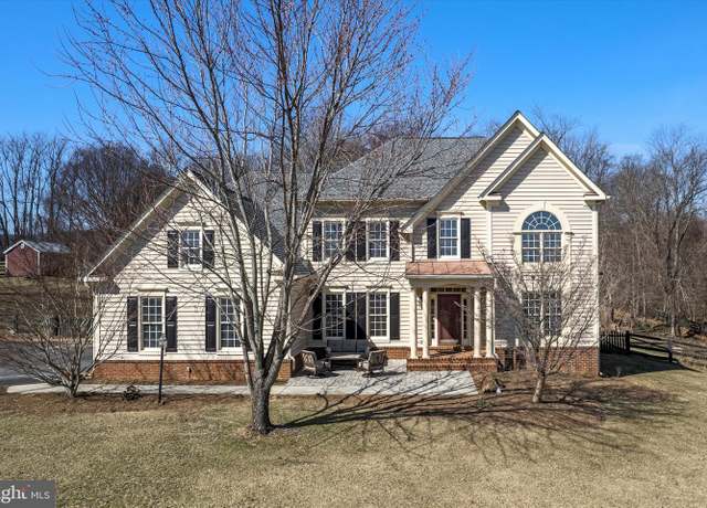 Property at 12773 Beebe Ct, Lovettsville, VA 20180, 6 beds, 5 baths