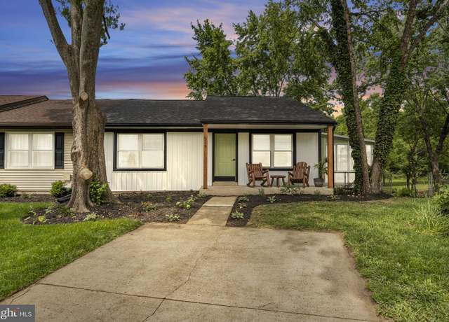 Property at 318 Mayfield Ct, Westminster, MD 21158, 4 beds, 2.5 baths