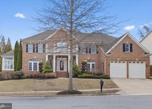 Property at 2929 Galeshead Dr, Upper Marlboro, MD 20774, 4 beds, 4.5 baths