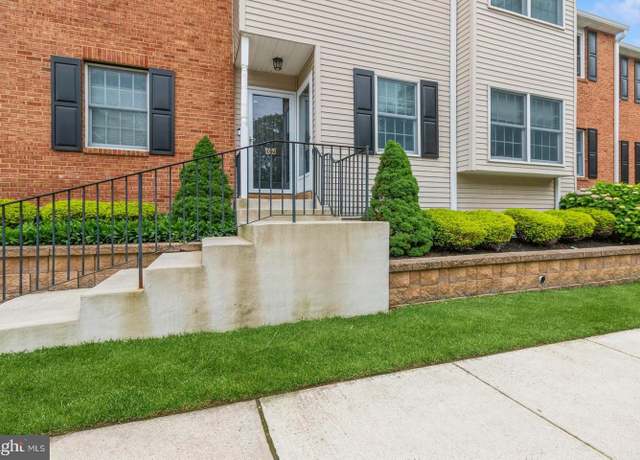 Property at 136 Chalkboard Ct, Moorestown, NJ 08057, 2 beds, 3 baths