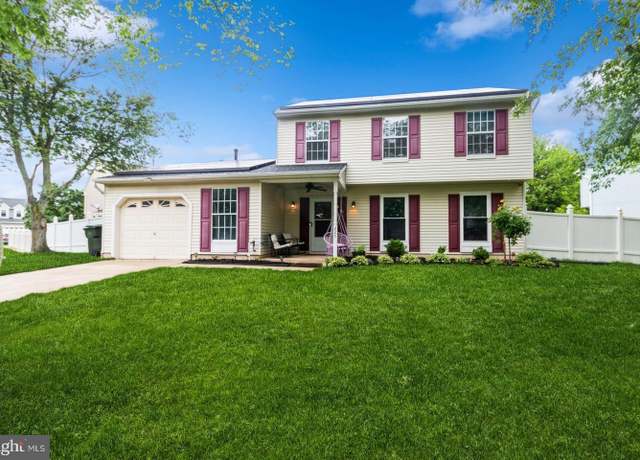 Property at 225 Ashley Ln, Lumberton, NJ 08048, 3 beds, 2.5 baths