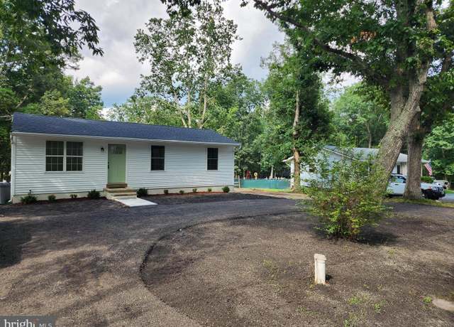 Property at 124 Stevens Ave, Atco, NJ 08004, 3 beds, 1 bath