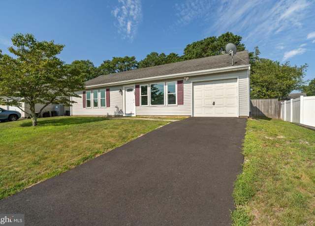 Property at 109 Schooner Ave, Barnegat, NJ 08005, 3 beds, 1 bath