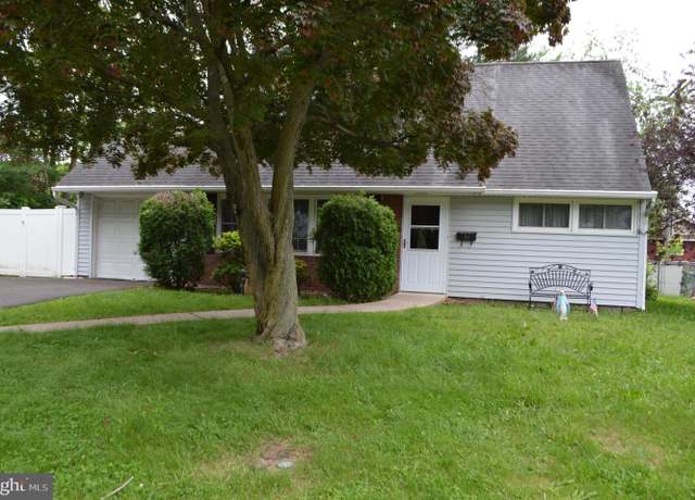 Property at 116 Queen Lily Rd, Levittown, PA 19057, 4 beds, 2 baths