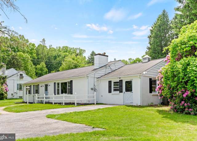 Property at 1112 N Bailey Rd, Coatesville, PA 19320, 3 beds, 2 baths