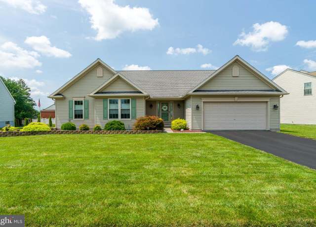 Property at 280 Greystone Ln, Quarryville, PA 17566, 3 beds, 2 baths