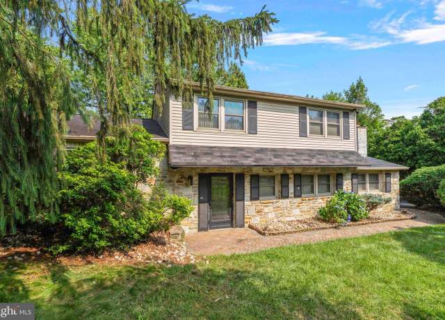 Property at 3886 Dempsey Ln, Huntingdon Valley, PA 19006, 5 beds, 2.5 baths