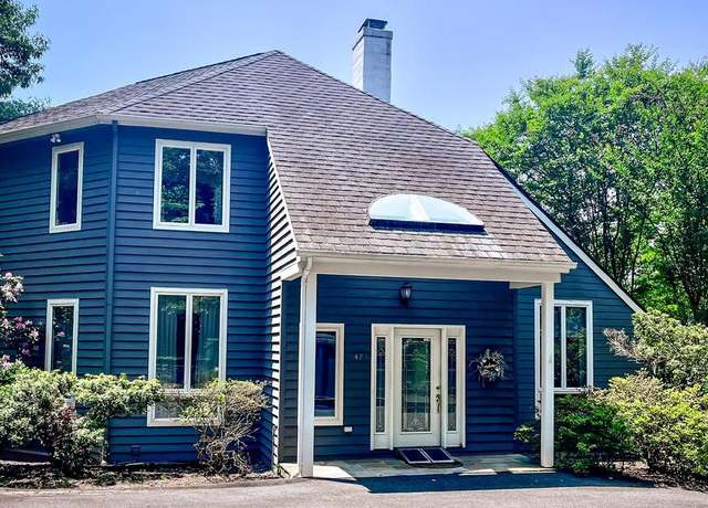Property at 1425 Clearbrook Ln, Charlottesville, VA 22911, 5 beds, 4.5 baths