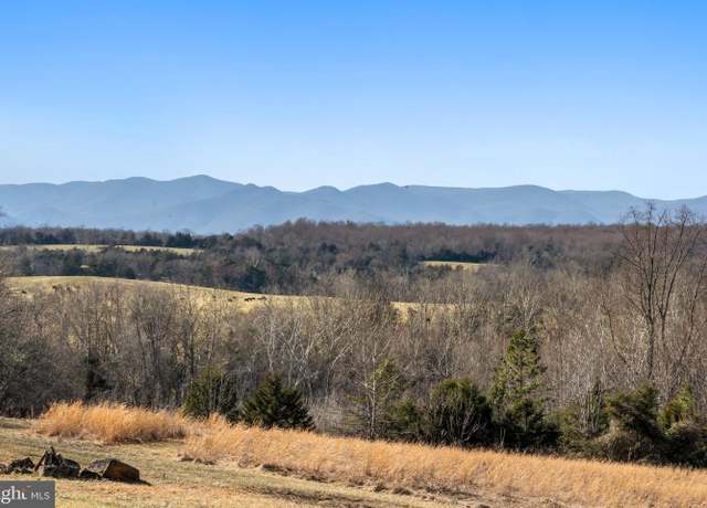 Property at 7143 Kirtley Trl, Culpeper, VA 22701, 4 beds, 3.5 baths
