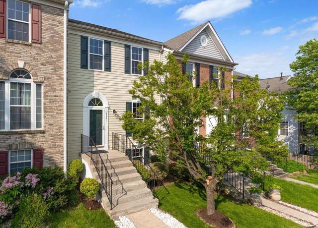 Property at 45571 Reading Ter, Sterling, VA 20166, 4 beds, 3.5 baths