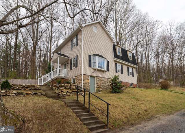 Property at 3140 Basford Rd, Frederick, MD 21703, 3 beds, 4 baths
