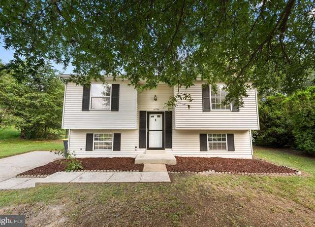 Property at 10725 Hollaway Dr, Upper Marlboro, MD 20772, 3 beds, 2 baths