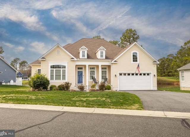 Property at 13115 Muirfield Ln, Berlin, MD 21811, 4 beds, 3.5 baths