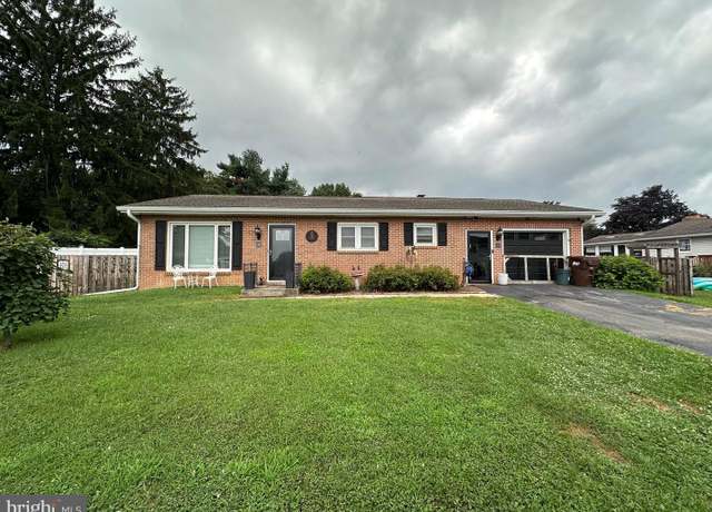 Property at 3 Findlay Dr, Mercersburg, PA 17236, 2 beds, 2 baths