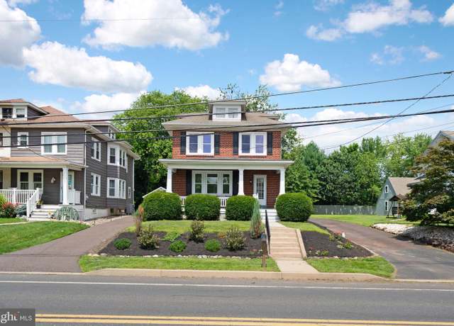 Property at 817 N Lewis Rd, Royersford, PA 19468, 3 beds, 1 bath