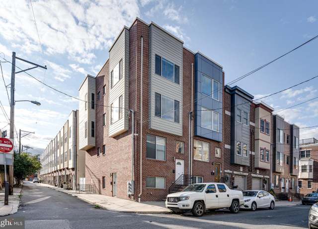 Property at 1024 S 19th St Unit B, Philadelphia, PA 19146, 3 beds, 3 baths