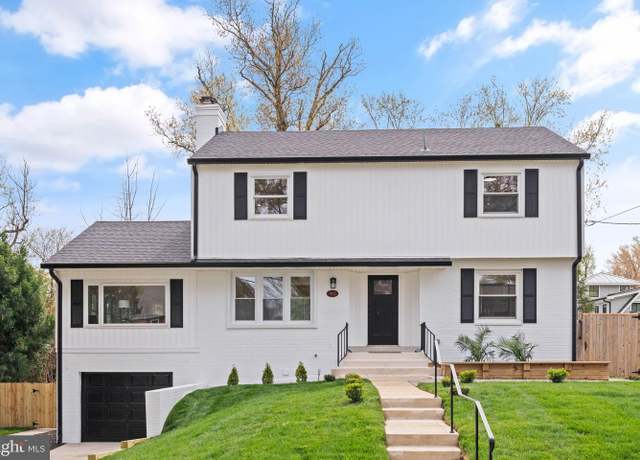 Property at 913 Dewolfe Dr, Alexandria, VA 22308, 4 beds, 3.5 baths