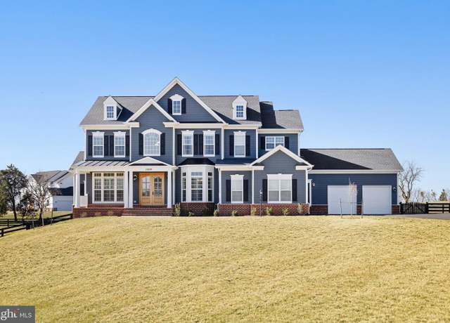 Property at 12446 Barrel Oak Ln, Lovettsville, VA 20180, 5 beds, 4.5 baths