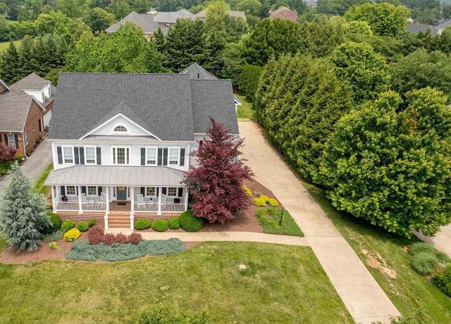 Property at 1020 Breckinridge Ln, Winchester, VA 22601, 7 beds, 5.5 baths