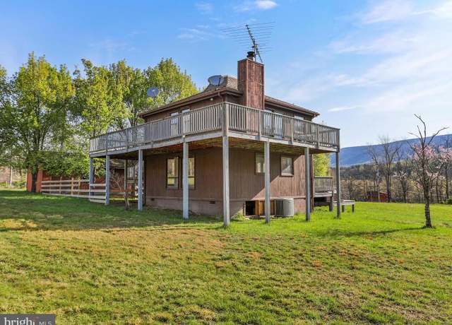 Property at 55 Pioneer Trl, Great Cacapon, WV 25422, 3 beds, 1.5 baths