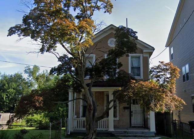 Property at 5224 Cloud Pl NE, Washington, DC 20019, 2 beds, 1 bath