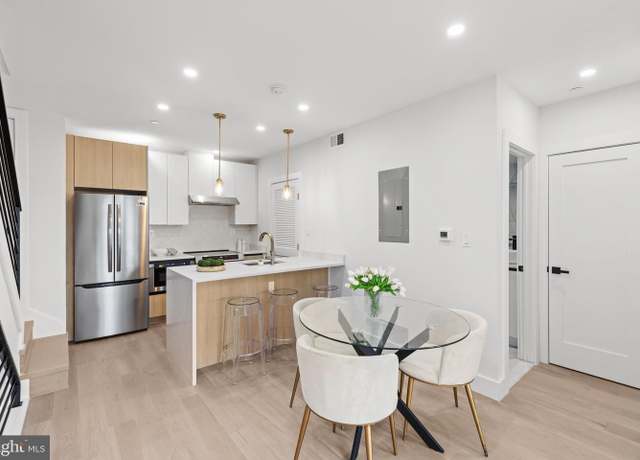 Property at 3923 14th St NW #7, Washington, DC 20011, 2 beds, 2 baths