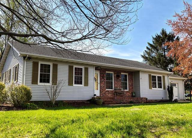 Property at 52 Delshire Dr, Dover, DE 19901, 2 beds, 2 baths