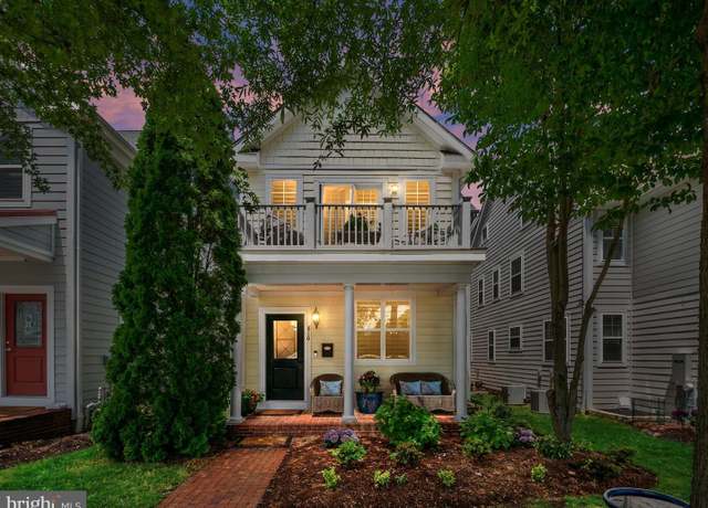 Property at 816 Bay Ridge Ave, Annapolis, MD 21403, 4 beds, 4.5 baths