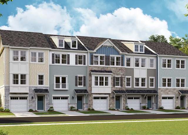Property at 10618 Roundstone Ln, White Plains, MD 20695, 3 beds, 3.5 baths