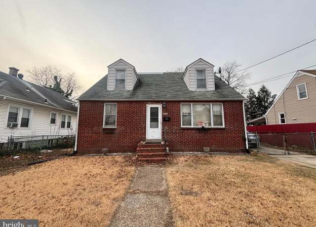 Property at 117 Cooper Ave, Oaklyn, NJ 08107, 4 beds, 1 bath