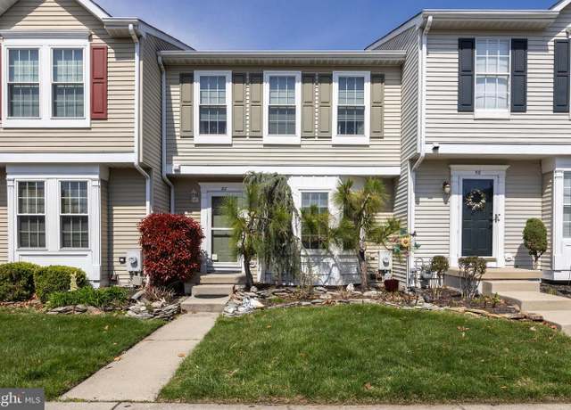 Property at 60 Pebble Ln, Blackwood, NJ 08012, 3 beds, 2 baths