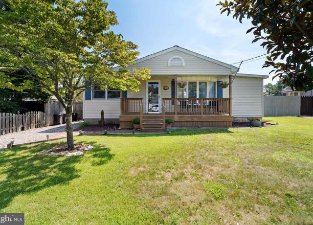 Property at 1942 Sweetwood Dr, Forked River, NJ 08731, 3 beds, 1 bath