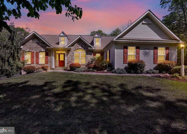 Property at 375 Quaker Hill Rd, Morgantown, PA 19543, 3 beds, 3 baths
